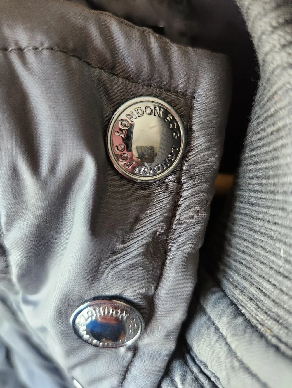 London Fog Chevron Goose Down Feather Puffer Wnter Coat Grey Faux Fur Small - Picture 5 of 10